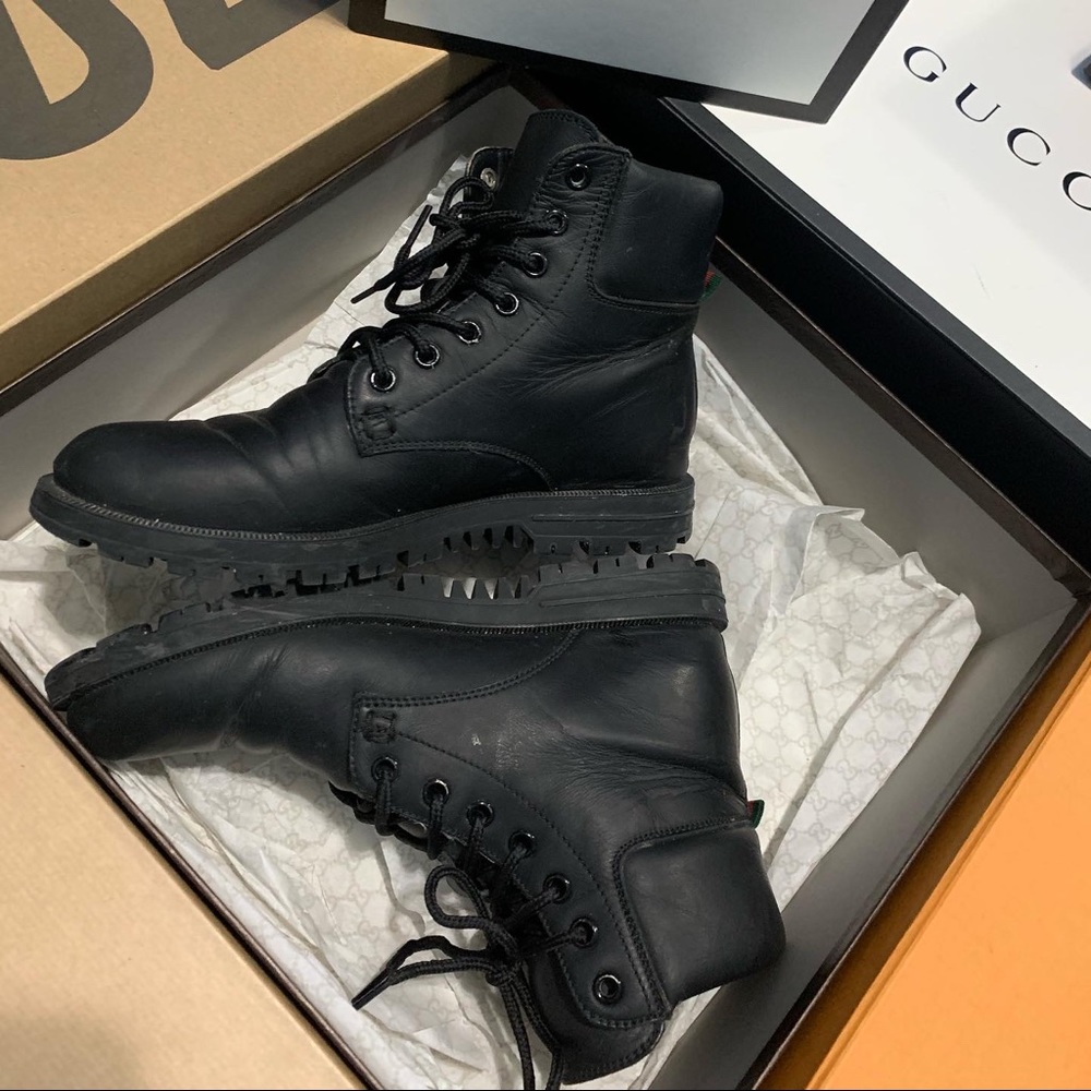 Gucci
Gommato Calf Skin/NS Gross Grain